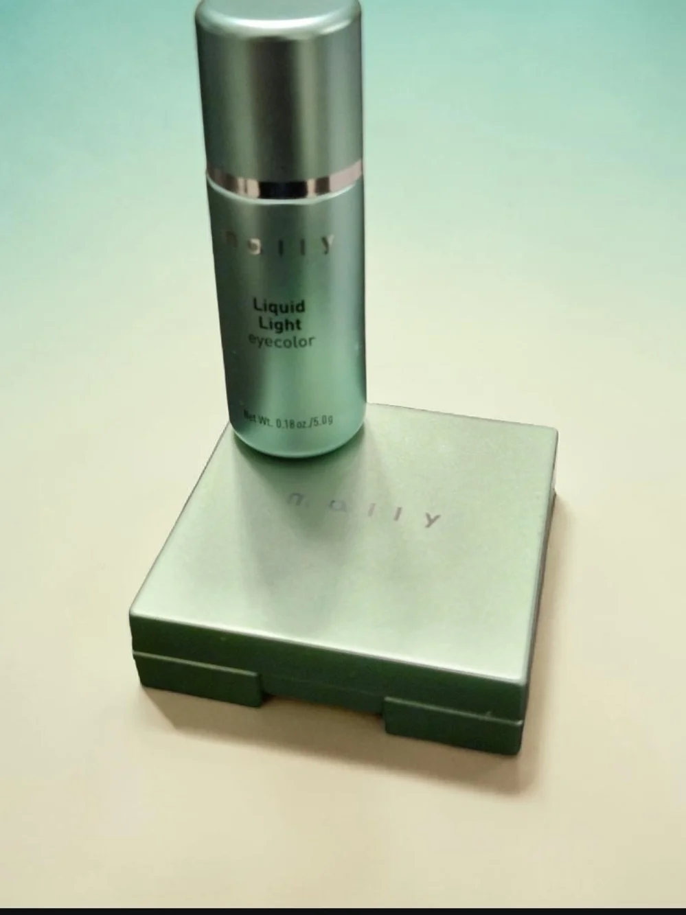 Mally Beauty Liquid  Eyecolor & Highlighter— New